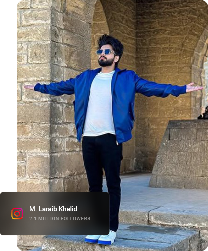 Instagram influencer sitting on the beach.